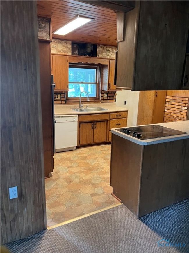11945 Waterville Swanton Rd, House other with 4 bedrooms, 1 bathrooms and 2 parking in Whitehouse OH | Image 4