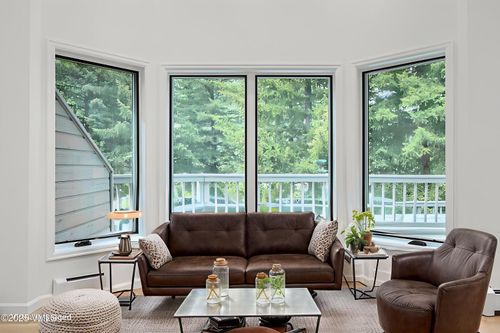 e-1359 Greenhill Ct, Vail, CO, 81657-5895 | Card Image