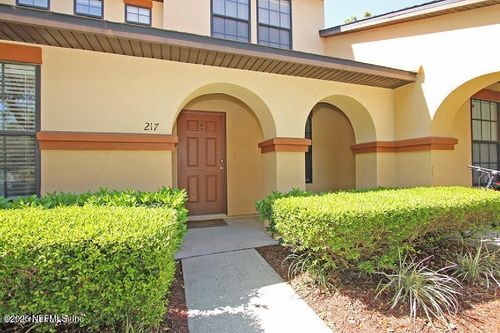 217 Beech Brook St, St Johns, FL, 32259-6215 | Card Image
