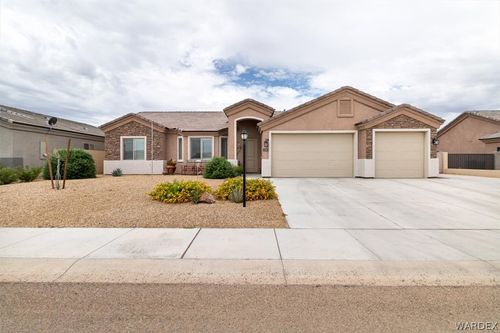 4799 E Old West Rd, Kingman, AZ, 86401-5281 | Card Image