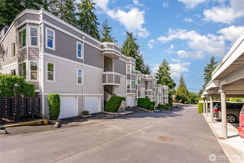 apt-a1-4210 Factoria Blvd Se, Bellevue, WA, 98006-1946 | Card Image