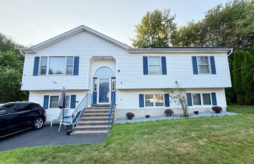 24 Eric Ln, Waterbury, CT, 06704-1277 | Card Image