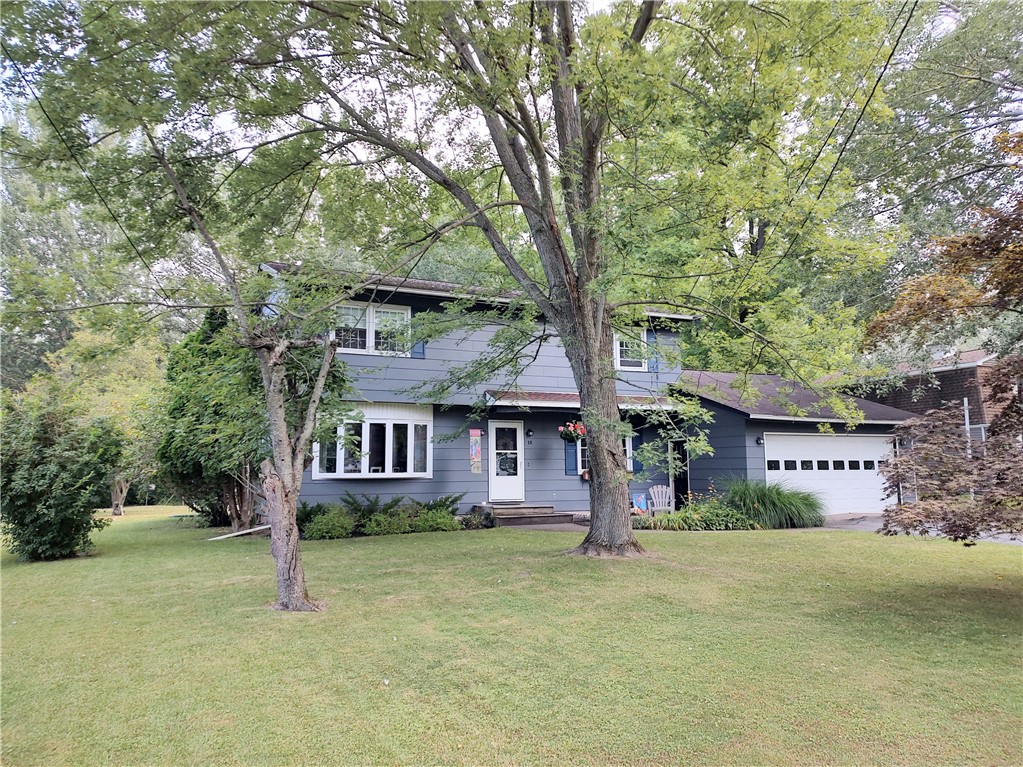 Leland Dr, Seneca Falls, NY 13148