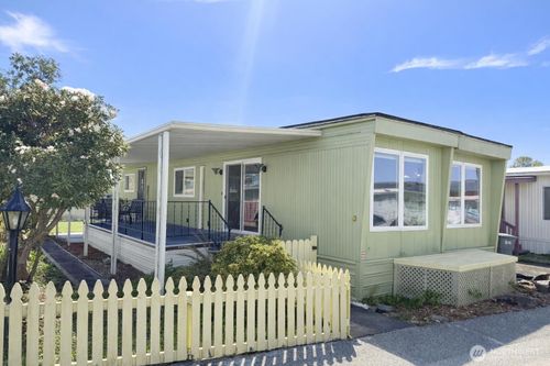 4-8314 38th St E, Edgewood, WA, 98371-1898 | Card Image