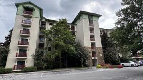 420-212 Dollywood Ln, Pigeon Forge, TN, 37863-3903 | Card Image
