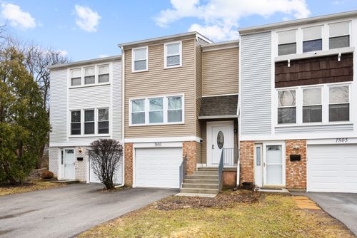 1803 Dumont Ln, Schaumburg, IL, 60194-2210 | Card Image