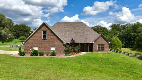 154 Merritt Dr, Tupelo, MS, 38801-9356 | Card Image