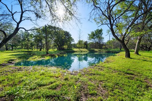 2161 Sw County Road 0025, Corsicana, TX, 75110-9324 | Card Image