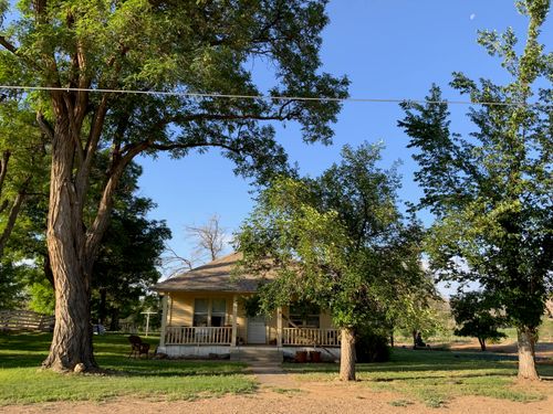 85 W 300 S, Escalante, UT, 84726-7864 | Card Image