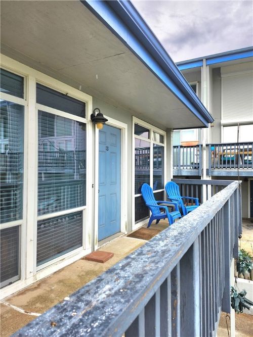 apt-13-3402 Ocean Dr, Corpus Christi, TX, 78411-1403 | Card Image