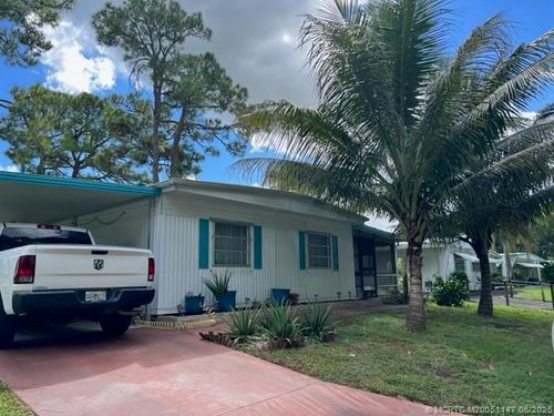 6442 S Guava Ln, Lantana, FL, 33462-2060 | Card Image