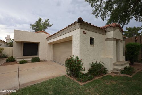 11840 N 40th Way, Phoenix, AZ, 85028-1526 | Card Image