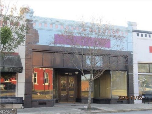 2556 E Elm St, Wrightsville, GA, 31096-2002 | Card Image