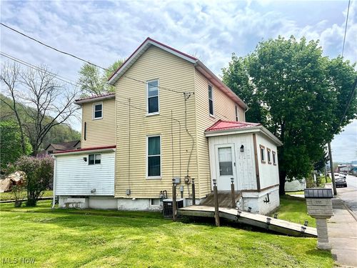 510 N Chester St, New Cumberland, WV, 26047-9503 | Card Image