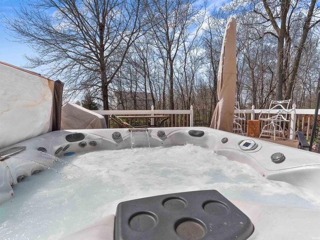 13715 Hammerhill Way, House other with 4 bedrooms, 4 bathrooms and null parking in Fort Wayne IN | Image 7