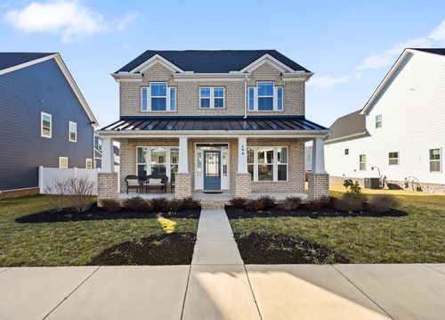 194 Ashington Cir, Hendersonville, TN, 37075-1476 | Card Image
