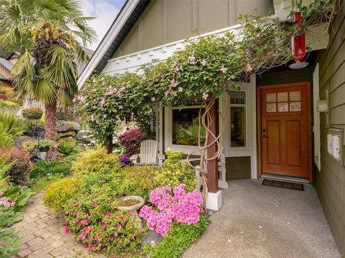 19 Carly Lane, Victoria, BC, V9B0A2 | Card Image