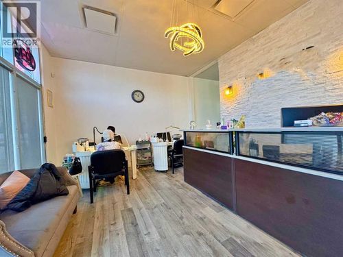 2763 Sunridge Way Ne, Calgary, AB, T1Y7K7 | Card Image