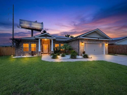 2 W Casa Loma Dr, Mary Esther, FL, 32569-2057 | Card Image