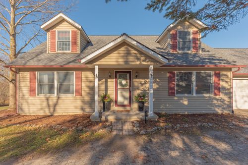 6838 Daly Rd, Dexter, MI, 48130-9640 | Card Image