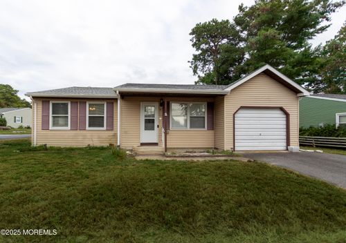 70-27 Keene St, Whiting, NJ, 08759-2340 | Card Image