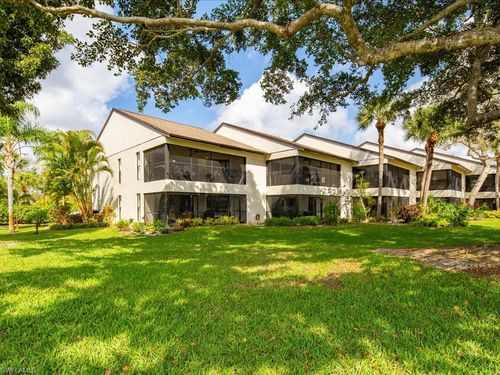 105-1802 Kings Lake Blvd, NAPLES, FL, 34112 | Card Image