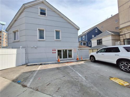 12 Webers Ct, Brooklyn, NY, 11235-2254 | Card Image