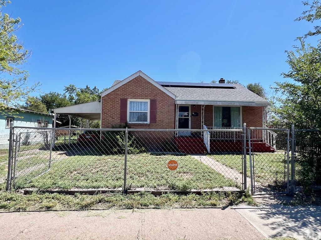 Cedar St, Pueblo, CO 81004