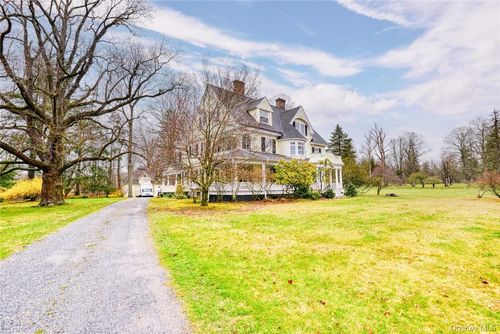 2-25 Maple Ave, Warwick, NY, 10990-1026 | Card Image