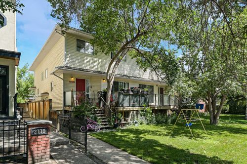 2112/2114 35 Avenue Sw, Calgary, AB, T2T2E3 | Card Image