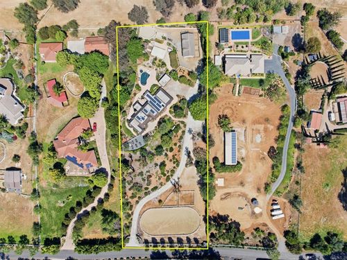 7144 Via Mariposa Sur, Bonsall, CA, 92003-5623 | Card Image