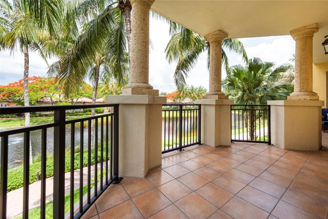 APT-272 - 16135 Emerald Estates Dr, Condo with 3 bedrooms, 3 bathrooms and null parking in Weston FL | Image 39
