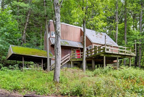 2065 Ellis Hollow Rd, Ithaca, NY, 14850-9670 | Card Image