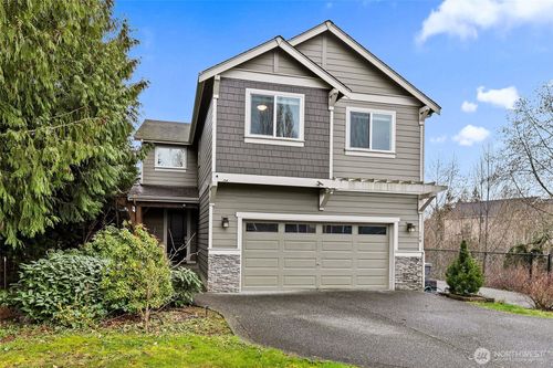 110 204th Pl Sw, Lynnwood, WA, 98036-7389 | Card Image