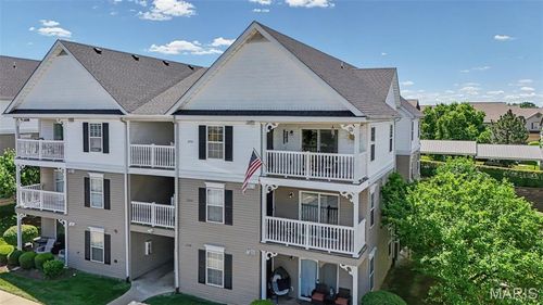 2300 Spring Creek Ln, O Fallon, MO, 63368-7480 | Card Image