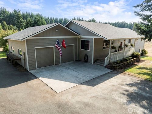 150 Pleasant Hill Rd, Chehalis, WA, 98532-9112 | Card Image