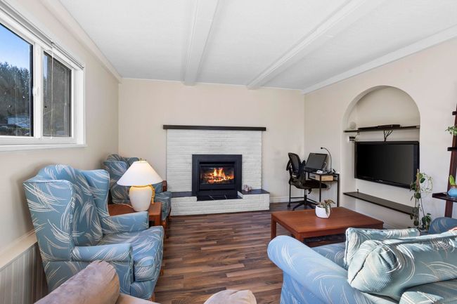 1777 Chalmers Ave, House other with 4 bedrooms, 3 bathrooms and 6 parking in Port Coquitlam BC | Image 26
