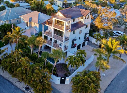 5263 Avenida De Cortez, Sarasota, FL, 34242-1902 | Card Image