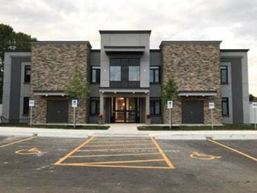 102-863 Abbey Lane, Peterborough, ON, K9H0J3 | Card Image