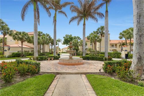 306-5065 Harmony Cir, Vero Beach, FL, 32967-7220 | Card Image