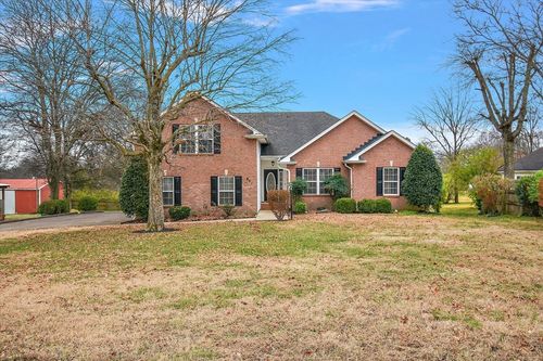 851 Hartsville Pike, Gallatin, TN, 37066-2526 | Card Image