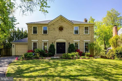 502 Woodland Ct Nw, VIENNA, VA, 22180-4134 | Card Image