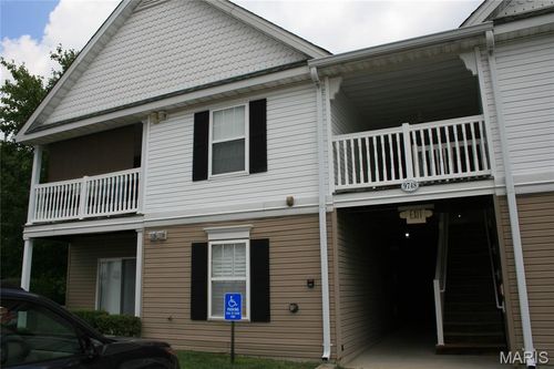 12a-9748 Bexley Station Dr, Affton, MO, 63123-5557 | Card Image