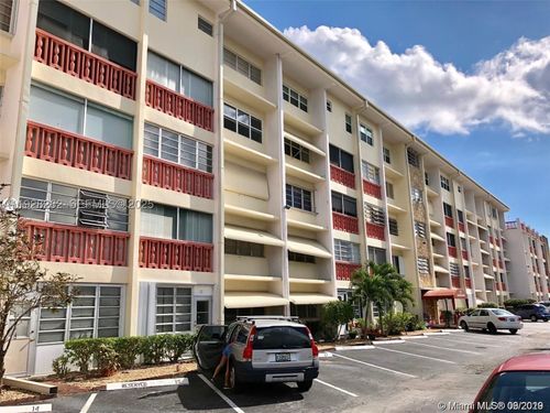 407b-215 Se 3rd Ave, Hallandale Beach, FL, 33009-5680 | Card Image