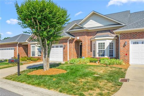 304 Cat Tail Ln, Winston Salem, NC, 27127-9784 | Card Image