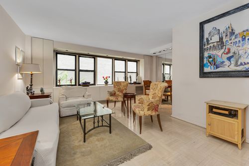 5e-220 E 54th St, New York, NY, 10022-4839 | Card Image