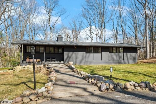 2 Audubon Dr, Denville, NJ, 07834-1303 | Card Image