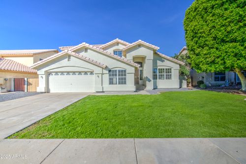 4266 E Millbrae Ln, Gilbert, AZ, 85234-0136 | Card Image