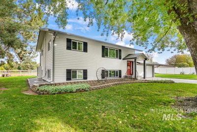 384 Outlook Dr, House other with 4 bedrooms, 2 bathrooms and 2 parking in Ontario OR | Image 3