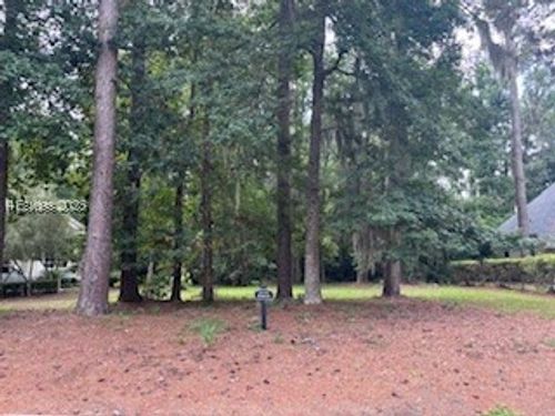 19 E Summerton Ct, Bluffton, SC, 29910-6073 | Card Image